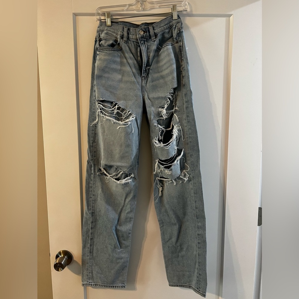 AE - Ripped Highest Waist Baggy Straight Jean